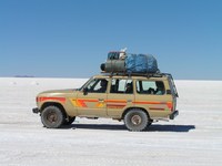 Salar de Uyuni Bolivia Jeep Djoser